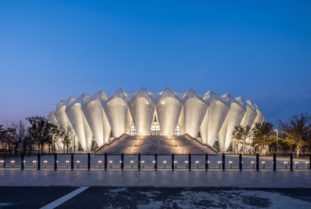 Transportation — Airport & transit hub lighting